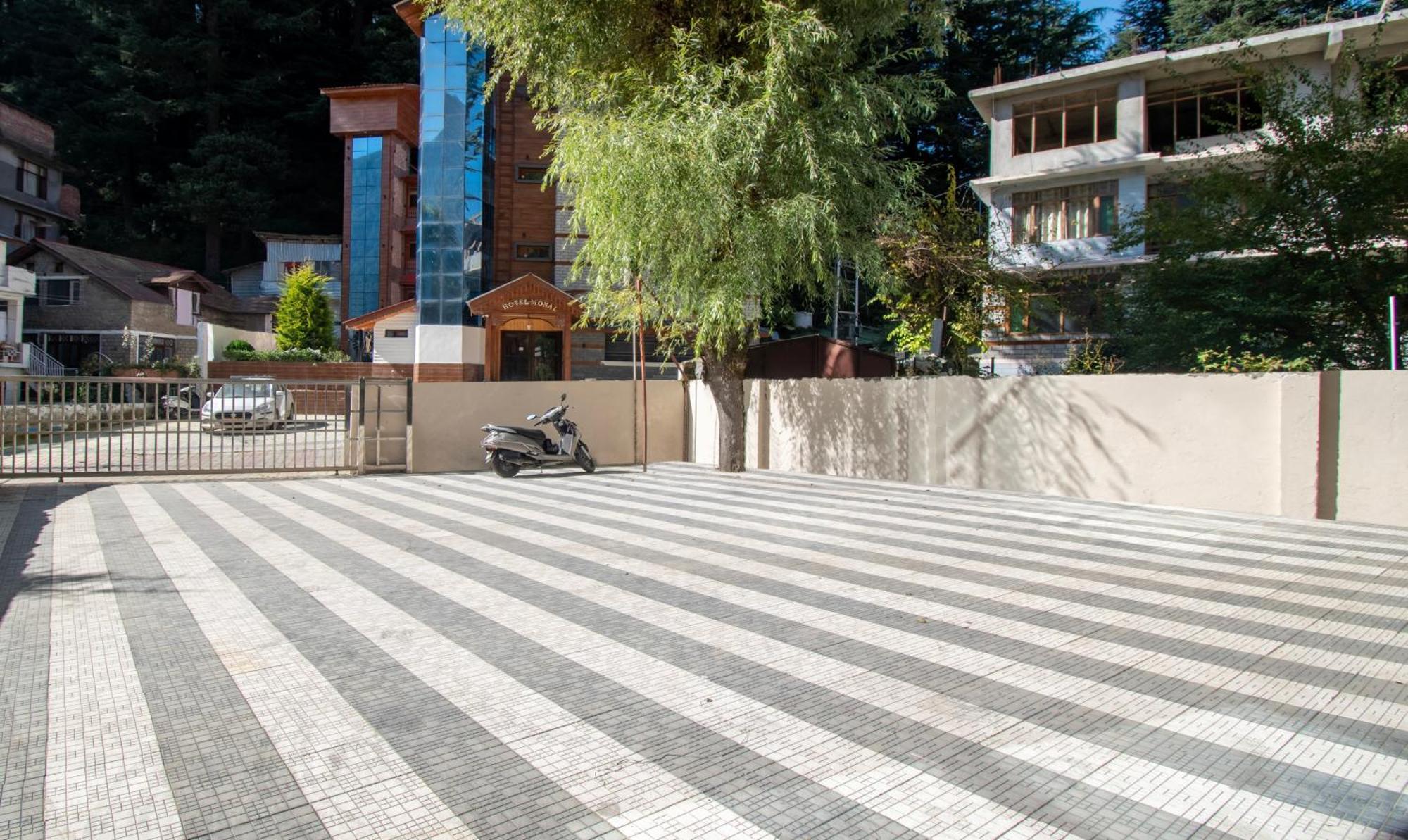 Ambika Residency, Near Hidimba Devi Temple 호텔 마날리 외부 사진